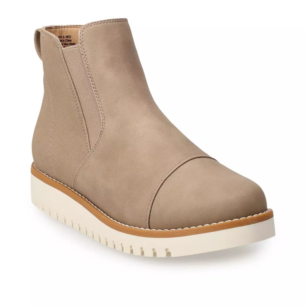 Sonoma Women’s Chelsea Boot